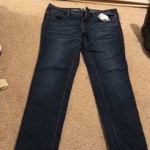 Dark wash skinny jeans